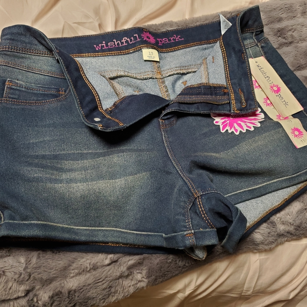 Junior denim shorts/ new
